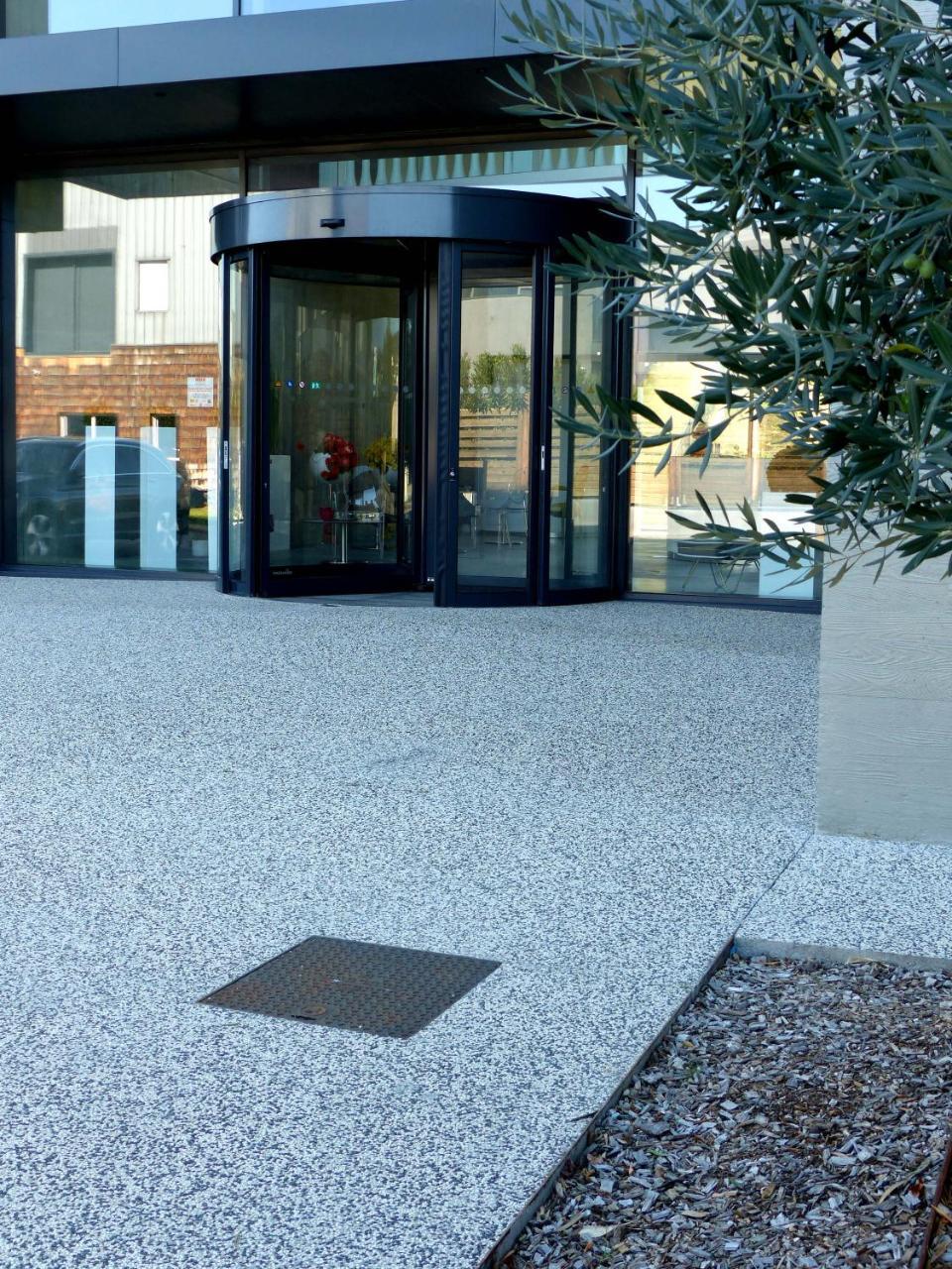 Le B Complexe Hotel Lozanne Eksteriør bilde